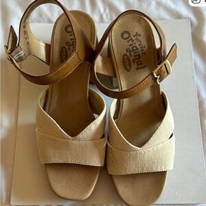Dr. Scholl's Mariah Tan and Cream Heeled Sandals Size 9.5